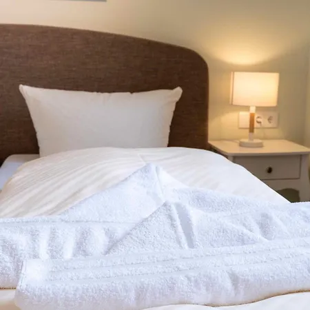 Haffhaeuser Am Stettiner Haff Haus 1 We 4 Golf Special Buchbar Appartement *