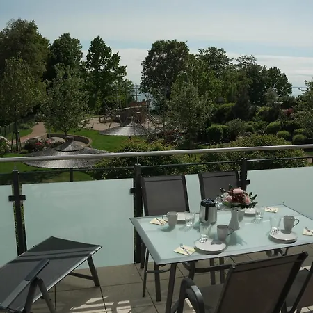 Haffhaeuser Am Stettiner Haff Haus 1 We 4 Golf Special Buchbar